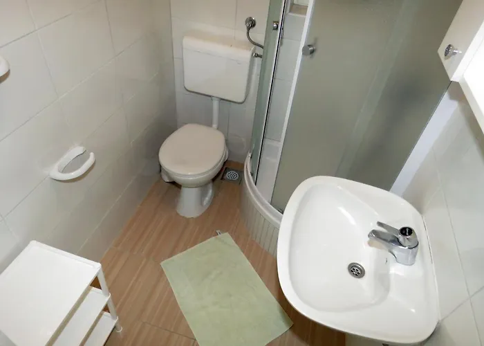 De La Marina Apartment