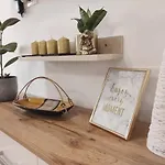 De La Marina Apartmán *